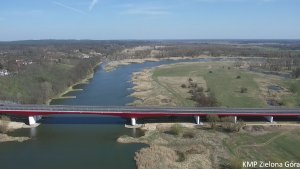 Ujęcie z drona mostu